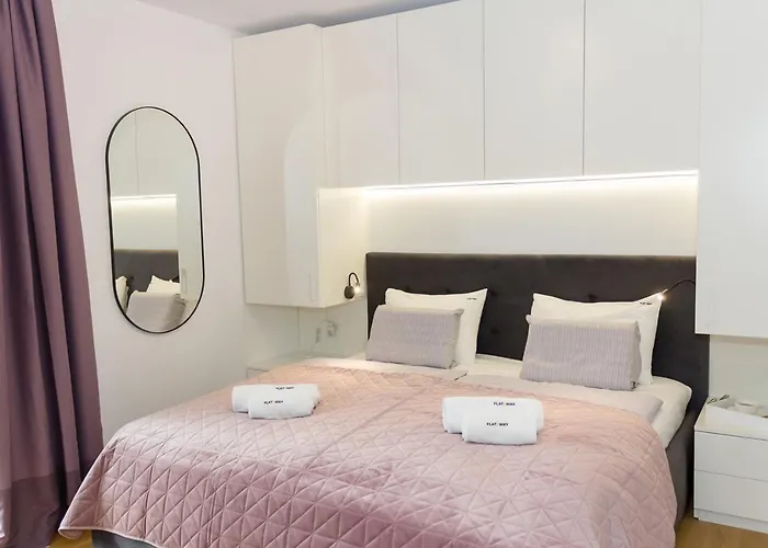 Sea&city Deluxe - Center By Flat Mаnager * ヴァルナ