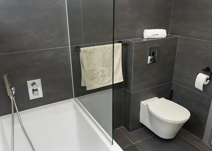 Sea&city Deluxe - Center By Flat Mаnager アパート ヴァルナ