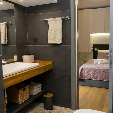 Apartman Sea&city Deluxe - Center By Flat Mаnager