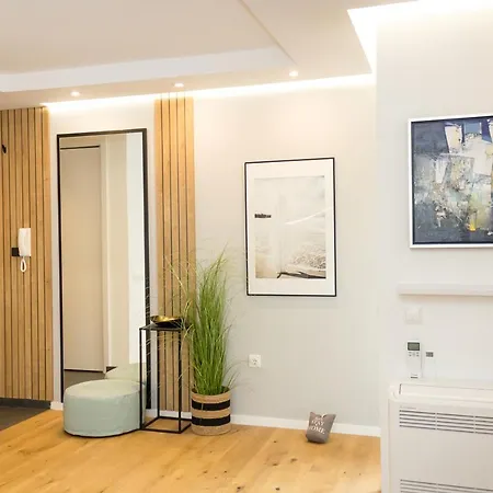 Apartman Sea&city Deluxe - Center By Flat Mаnager Várna