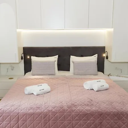 Sea&city Deluxe - Center By Flat Mаnager Várna